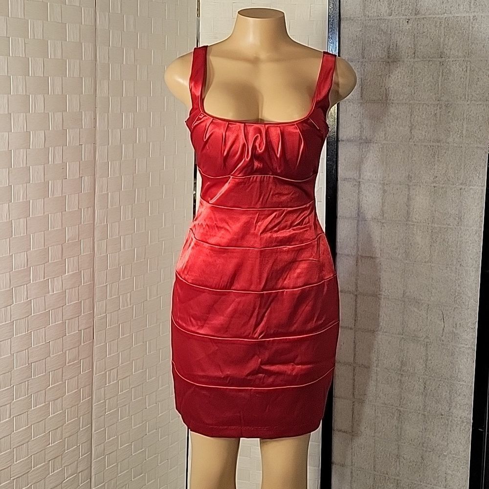 BISOU BISOU SQUARE NECKLINE SLEEVELESS PENCIL DRESS - Picture 4 of 13